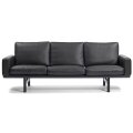 Hans J. Wegner - GE236 Sofa